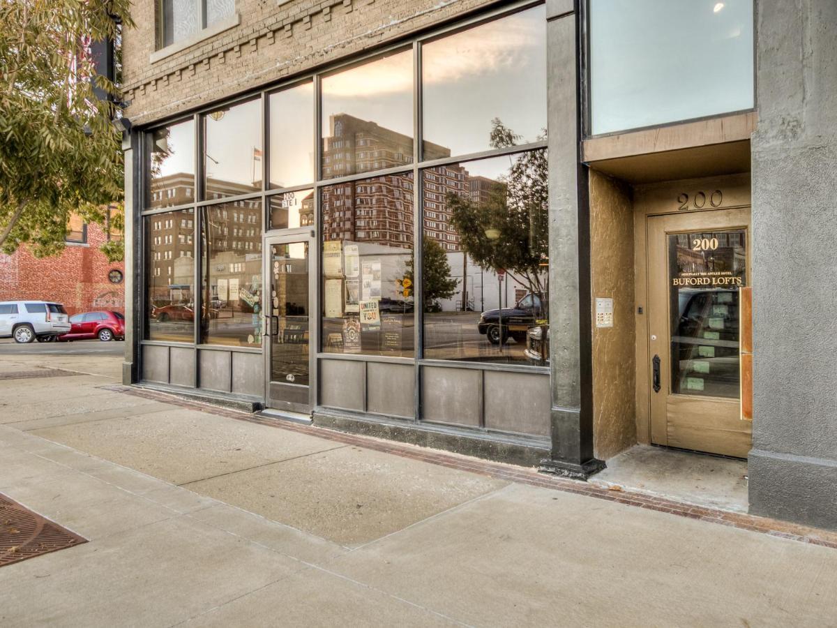 Deluxe Studio In Historic Downtown Building! Bartlesville Bagian luar foto